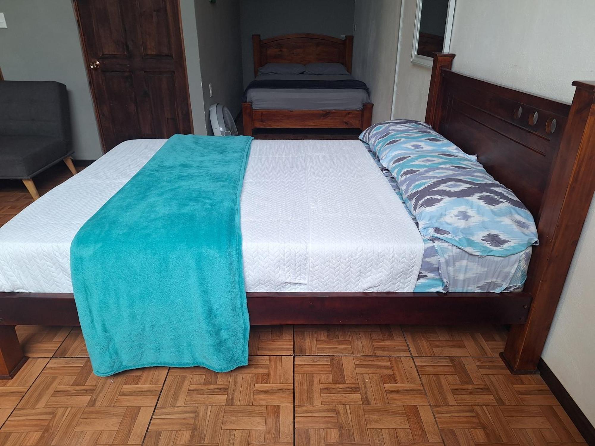 Anchia - Hostel Alajuela Esterno foto